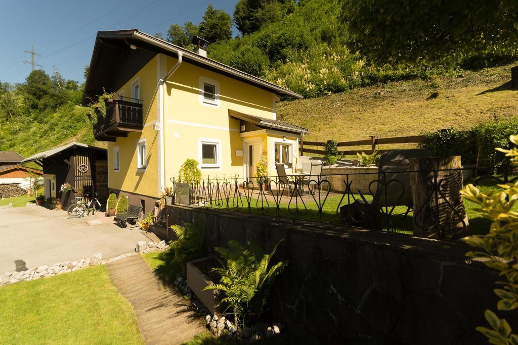Ferienhaus Christine Taxenbach Exteriér fotografie