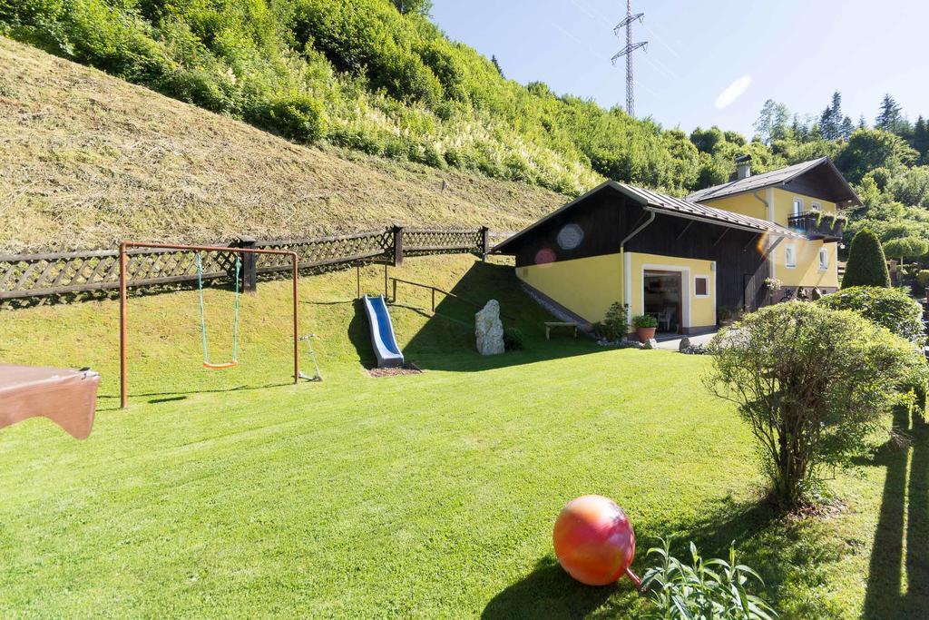 Ferienhaus Christine Taxenbach Exteriér fotografie